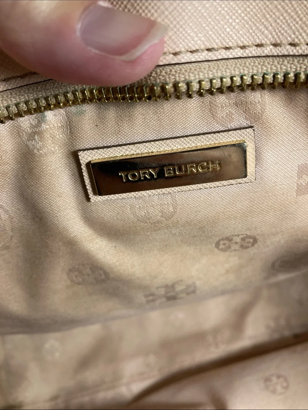 Tory Burch Robinson Large Pale Leather Satchel with Detachable Strap
